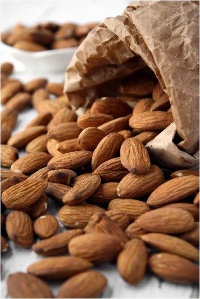 بادام تلخ